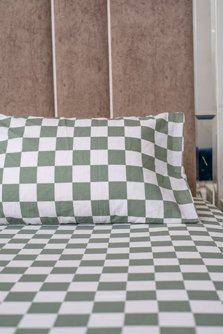 Checkmate 100% cotton bedsheet