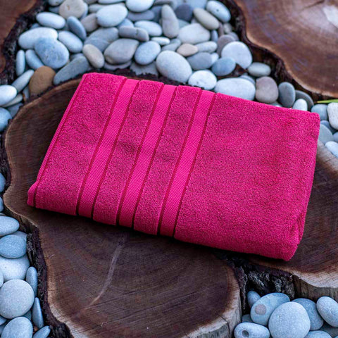 Bath towel red