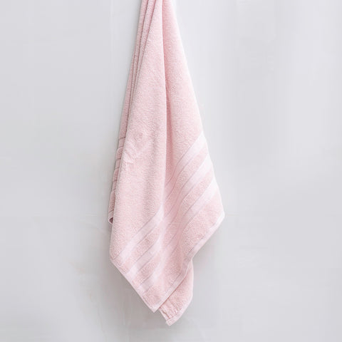 Bath towel pink