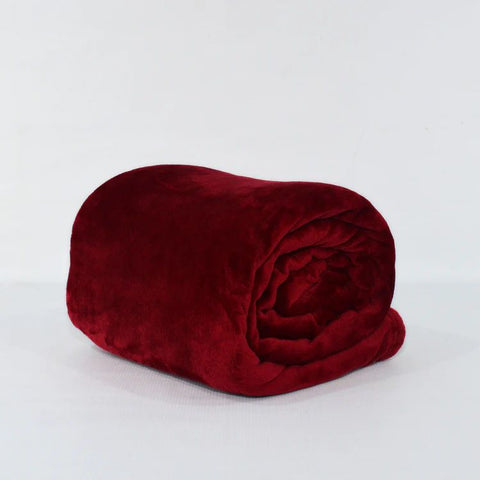Plush blanket red